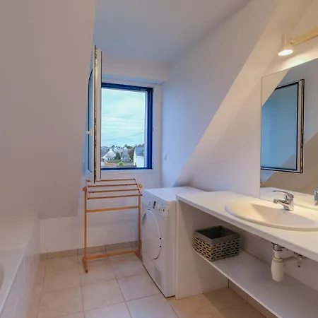 Ker Kelly - A 5 Min De La 펜션